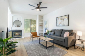 2BR CozySuites at Kierland Commons with pool #11